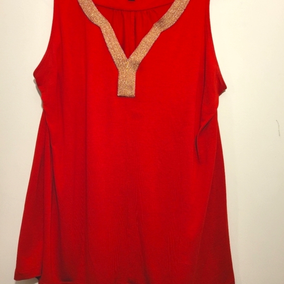 Charming Charlie Red Sleeveless Blouse Top Embellished V-neck Gold Trim Size XXL - Picture 2 of 3